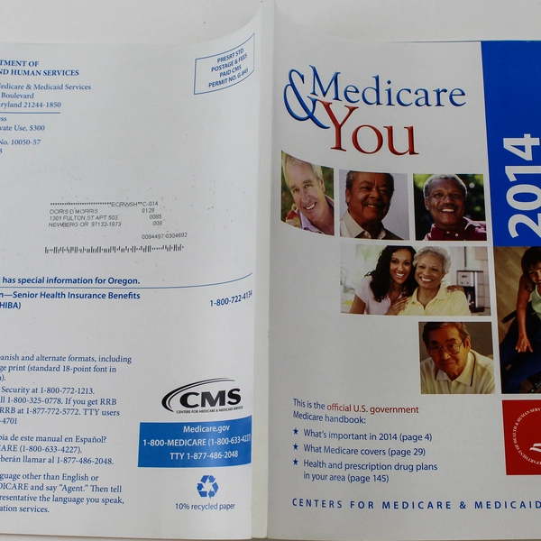Medicare And You 2014 Book - U.S. Government Handbook - Good Condition