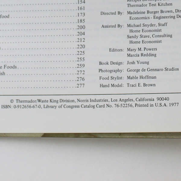 Micro Thermal Cooking: The Best of Two Worlds by Thermador - Good Condition