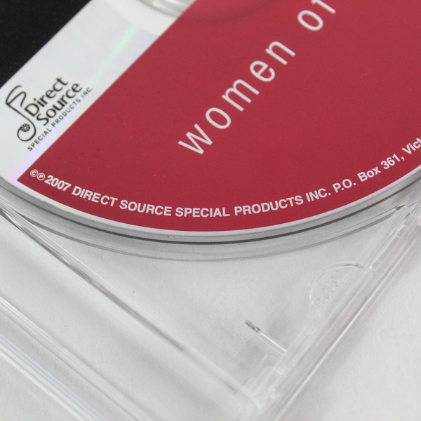 18 Greatest Women of Country Audio CD - Pre-Owned Music Collection