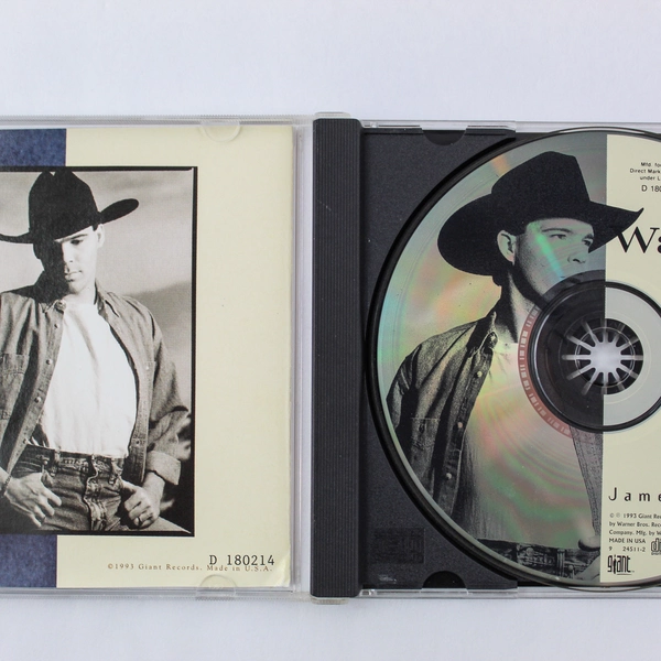 Clay Walker Self-Titled CD 1993 Giant Records Pre-Owned Scratched Disc