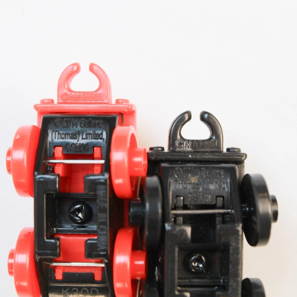 Lot of 2 Thomas & Friends Mini Train Cars Bill & Paxton 2014 Collectibles