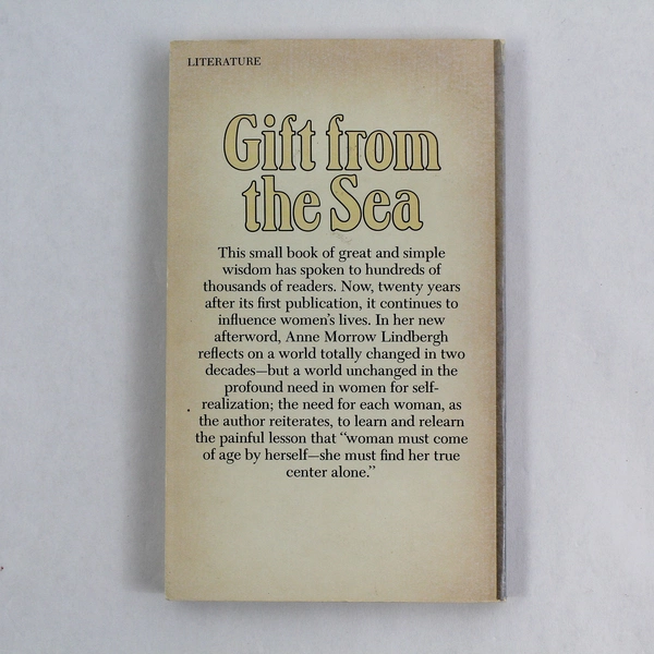 Gift From The Sea by Anne Morrow Lindbergh 1975 Vintage Paperback Book