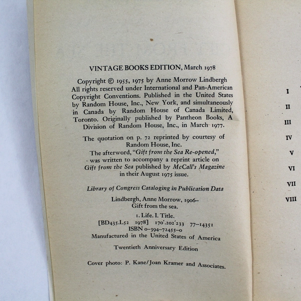 Gift From The Sea by Anne Morrow Lindbergh 1975 Vintage Paperback Book
