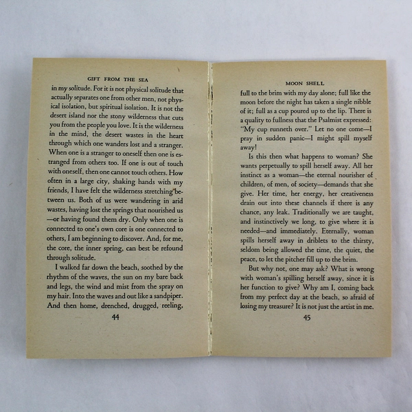 Gift From The Sea by Anne Morrow Lindbergh 1975 Vintage Paperback Book