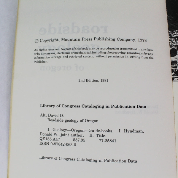 Roadside Geology of Oregon 2nd Ed by Alt & Hyndman Softcover Book