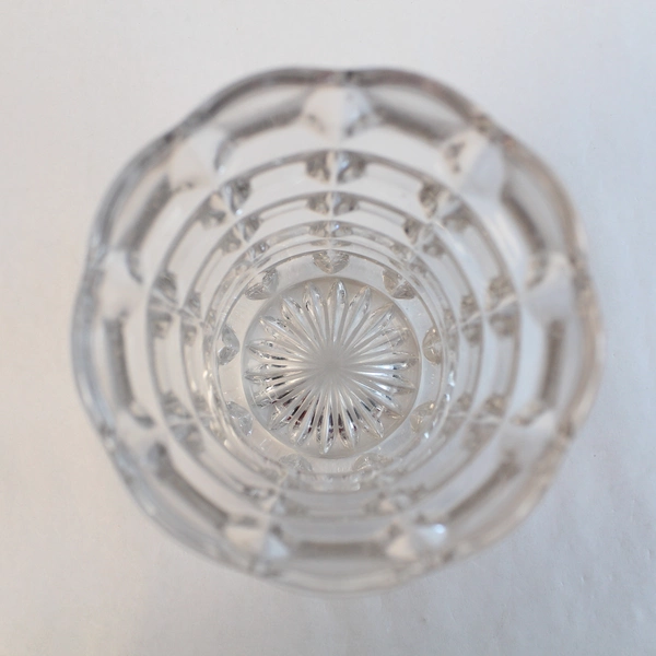 Duncan George Glass Vase 6" Tall EAPG Block Pattern Pre-Owned with Chip