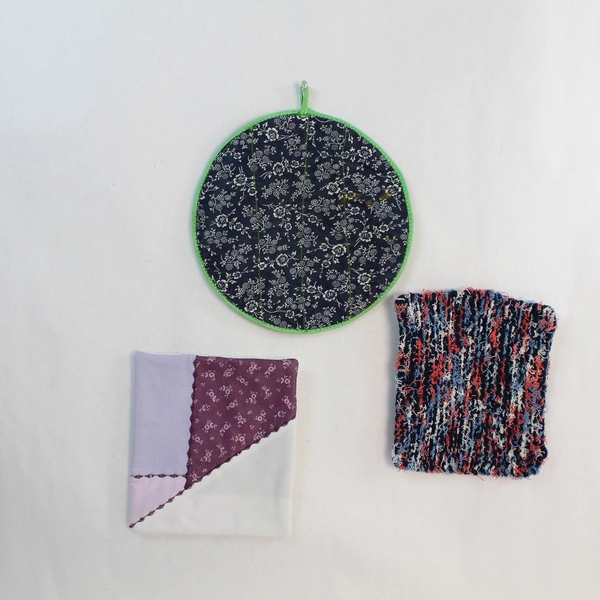 Lot of 3 Vintage Knit Crochet Quilted Hot Pads Potholders Pre-Owned Stains