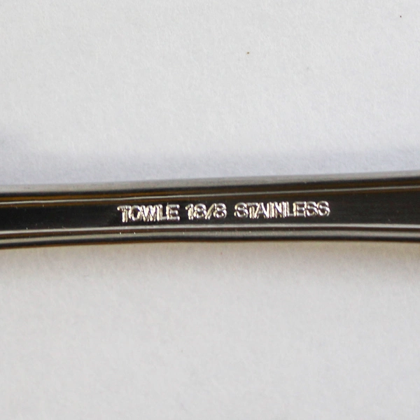 Towle 18/8 Stainless Steel  Teapoon London Shell Pattern 7 in Single Flatware 