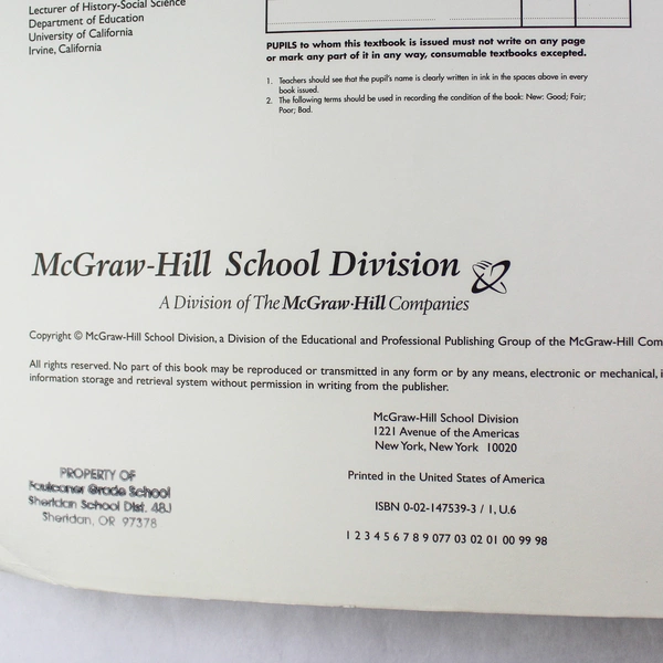 Lot of 2 McGraw Reading Big Books My World Units 1 & 6 National Geographic