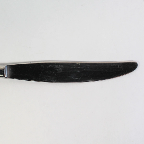 Lot of 2 Oneida Ivory Stainless French Hollow Dinner Knives - Good Condition