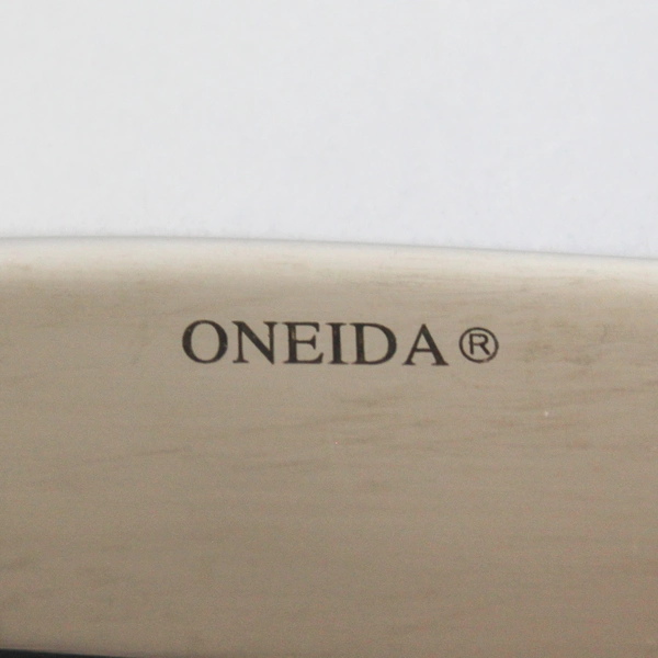 Oneida Ivory Stainless French Hollow Knife - 9.25" Butter Spread Knife