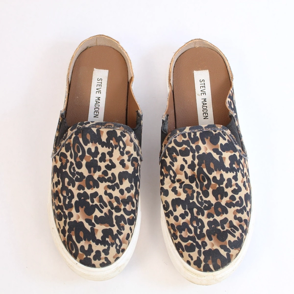 Steve Madden Women's Size 8 Brown Animal Print Slip-On Sneakers Pre-Owned