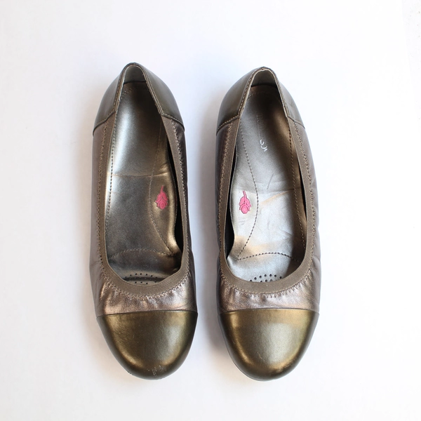 Vintage Ros Hommerson Rebecca Slip On Shoes Women's 9.5 W Bronze Scuffs