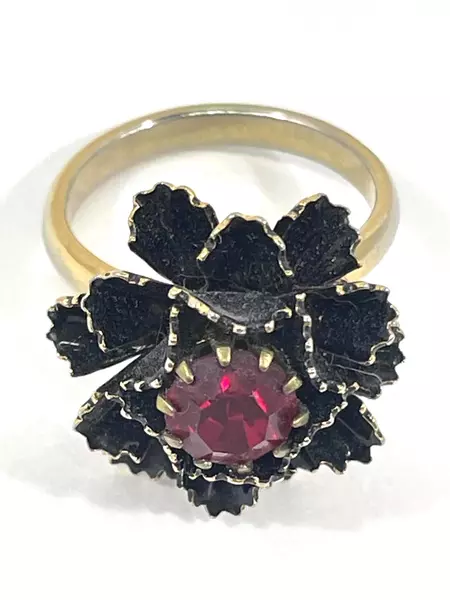 Women's Size 4 Adjustable Gold Tone Floral Garnet Gemstone Ring