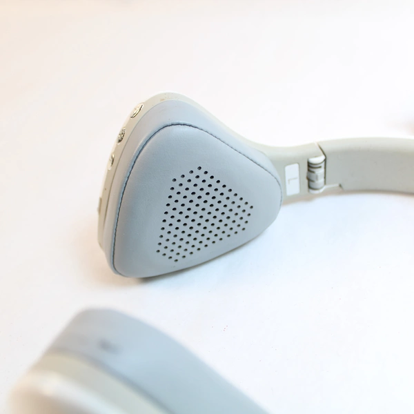 Gexiang Gaming Headset USB Pre-Owned Headphones White - Untested, As-Is