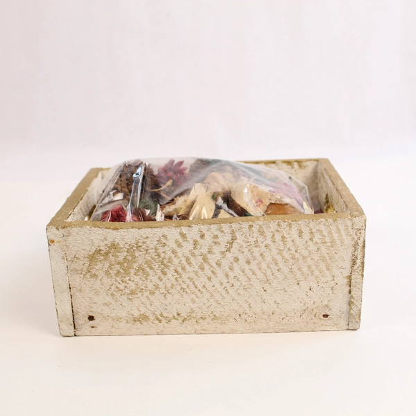 Christmas Potpourri Decor in Rustic Wood Basket with Pinecones