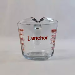 Anchor Hocking 2 Cup Glass Measuring Cup with Red Handle - Good Condition