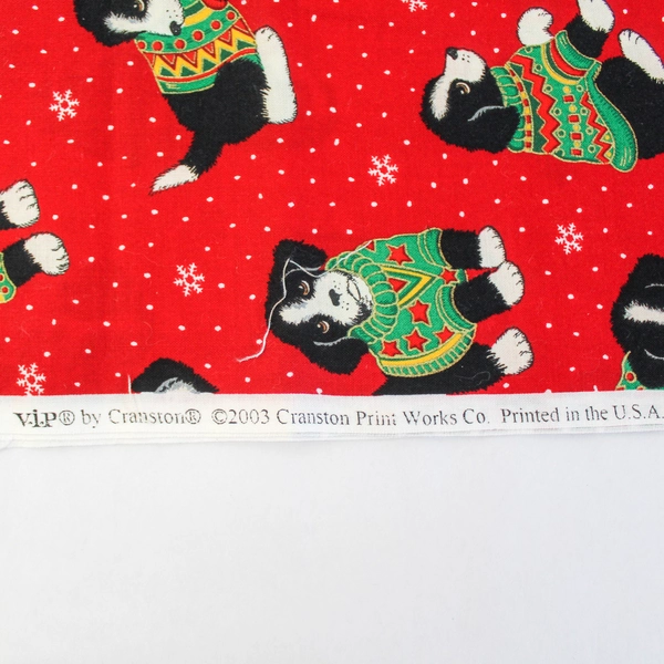VIP Cranston Christmas Puppy Cotton Fabric Panel 54"x46" Good Pre-Owned