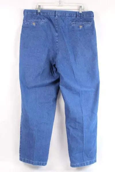 Vintage Plus Size 42/30 Cropped Denim Jeans Women's Dark Wash Sportswear