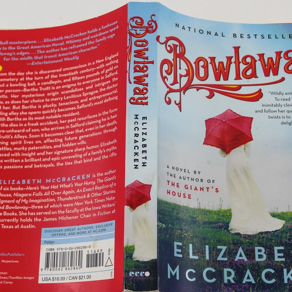 Bowlaway Elizabeth McCracken 2019 Harper Collins First Edition Paperback
