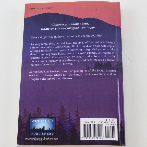 Beyond The Last Horizon by Mary De Groat 2015 Paperback - Good Condition