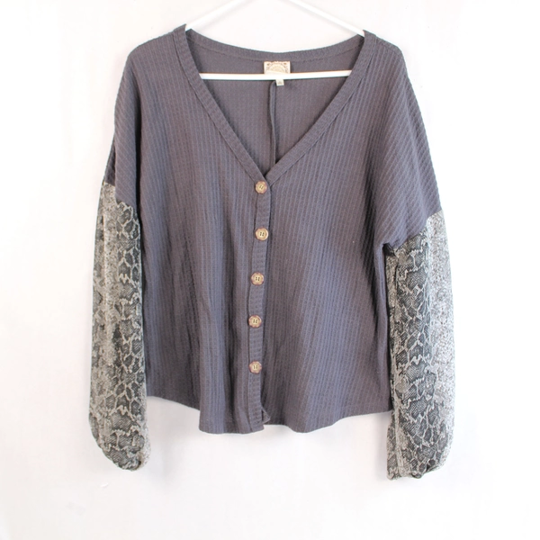 Lot of 2 Women's Medium Tops - Pebble & Stone, TruSelf, Ruffle & Button-Up