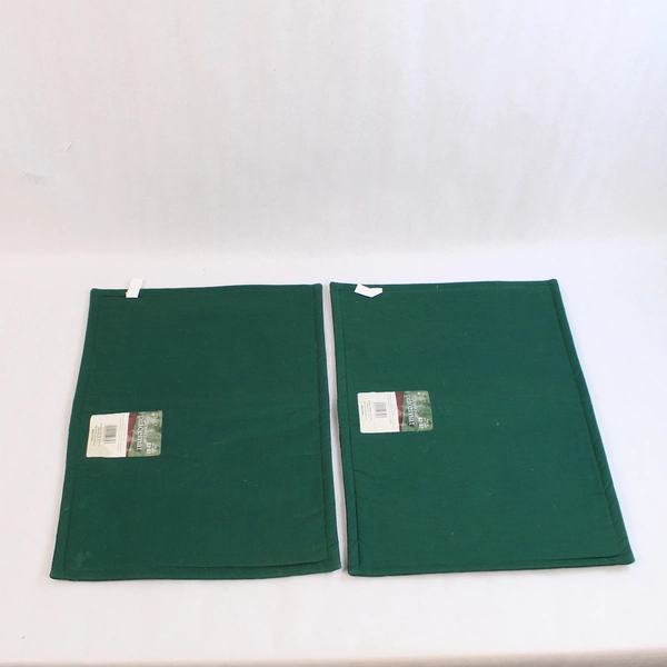 Lot of 2 Holiday Time Christmas Placemats Red Green Poinsettia NWT