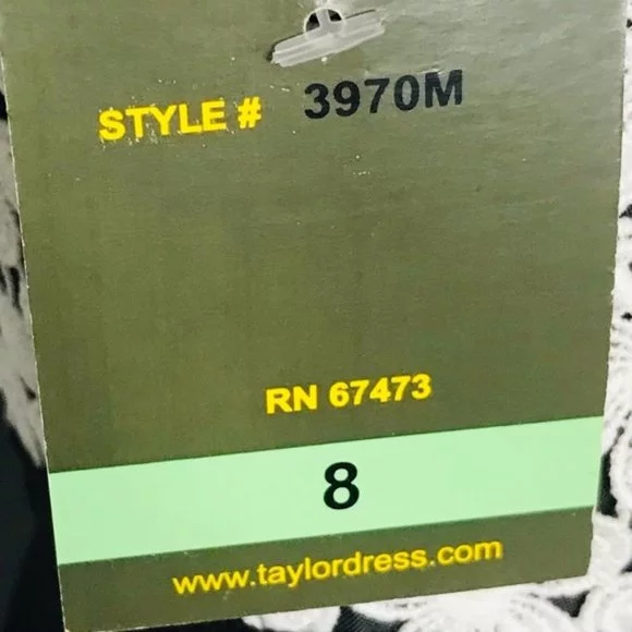 Taylor Dress 3790M Black White Lace Yoke Fit & Flare Women’s Size 8 NWT