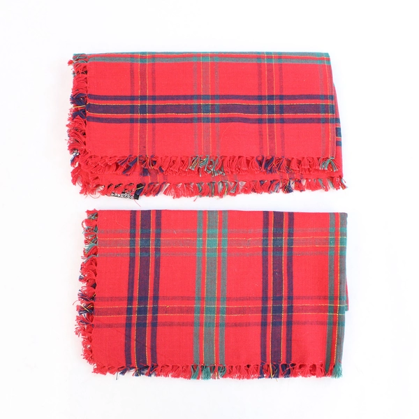 Set of 2 Vintage Christmas Plaid Placemats Red Green Fringe 17" Decor