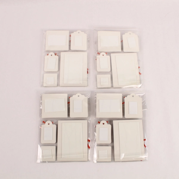 Lot of 4 Christmas Glitter Photo Frame Gift Tags - Red & Green Sealed