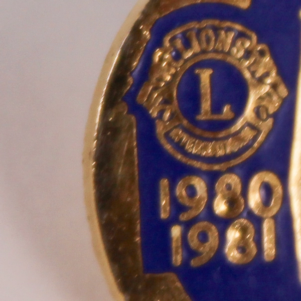 1980-1981 Alabama Lions Club Perfect Attendance Blue & Gold Pin - Collectible