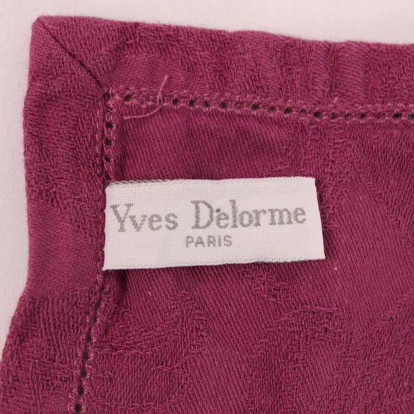 Yves Delorme Paris Villandry Damask Floral Napkin - Good Pre-Owned Condition