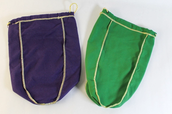 Lot of 5 Crown Royal Cloth Gift Bags - 4 Purple & 1 Green, Drawstring