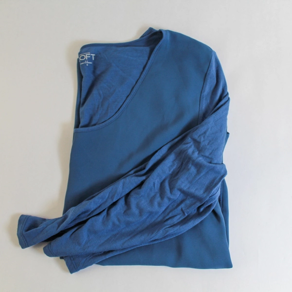 Ann Taylor Loft Blue Sheer Blouse Women's Size S 3/4 Sleeve Asymmetrical Hem