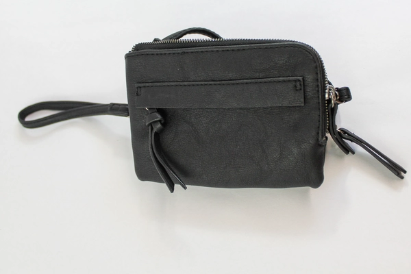 Lot of 2 Pre-Owned Mini Crossbody Bags Purses Universal Thread & Treviso