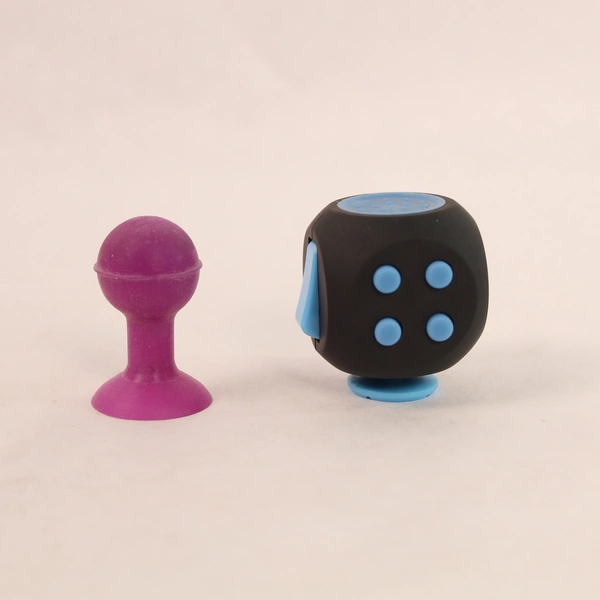 Lot of 4 Kid's Sensory Fidget Toys: Pop It Balls & Keychain - Pre-Owned