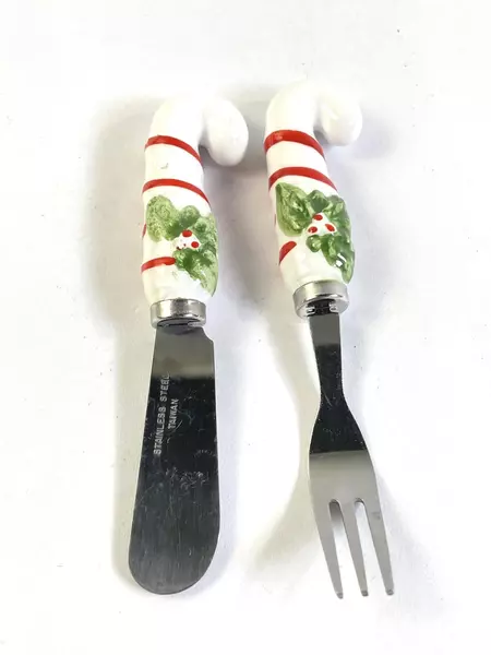 Lot of 4 Home For The Holidays Christmas Cheese Spreaders & Forks Set