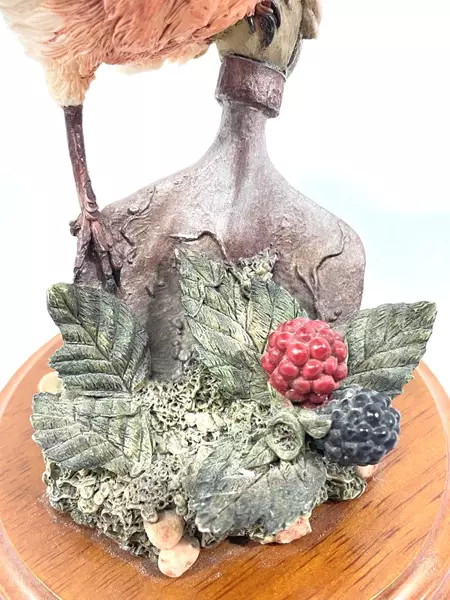 Handcrafted Stafford Collection Robin Figurine with Blackberries Pre-Owned