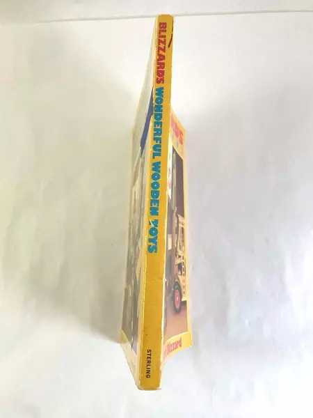 Vintage 1983 Richard Blizzard's Wonderful Wooden Toys Paperback Book