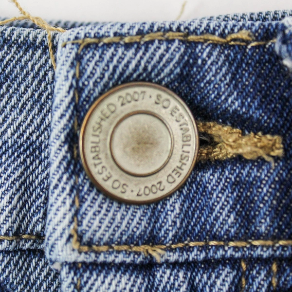 Vintage High Rise Distressed Mom Shorts Women's Size 1 Blue Pre-Owned