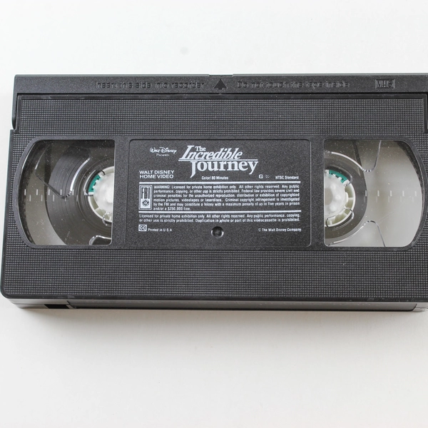 The Incredible Journey VHS Disney Classic G Rated Pre-Owned Untested As Is
