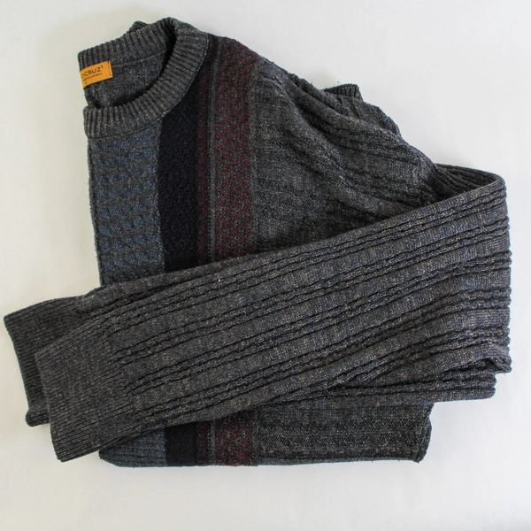 Portocruz Men's Large Navy Blue & Burgundy Knit Pullover Sweater