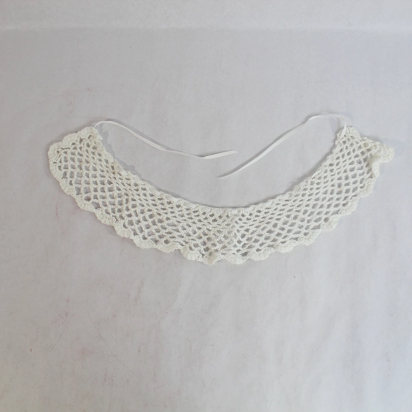 Vintage Handmade Crochet Pot Holders, Infant Hat, Collar & Bootie Set