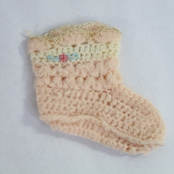 Vintage Handmade Crochet Pot Holders, Infant Hat, Collar & Bootie Set