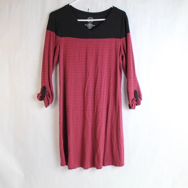 Maurices 24/7 Dress Medium Burgundy Black Stripes Casual Wear, Good Condition
