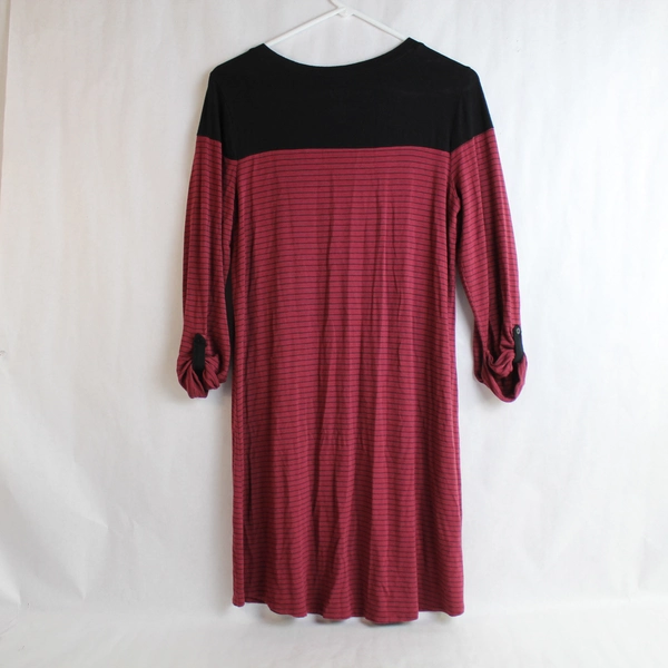 Maurices 24/7 Dress Medium Burgundy Black Stripes Casual Wear, Good Condition