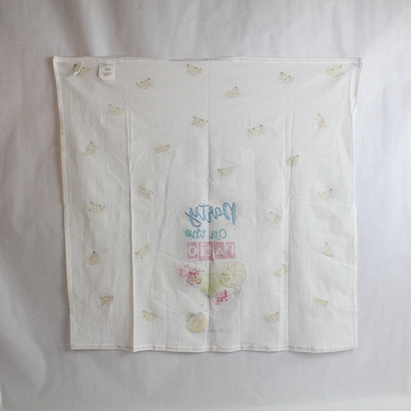 Mainstays Large Kitchen Hand Towel "Party On The Patio" Pre-Owned Fun Decor