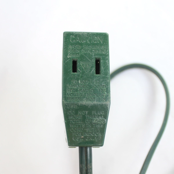 3-Outlet Green Household Extension Cord SPT-2, 104.5" Long, As-Is