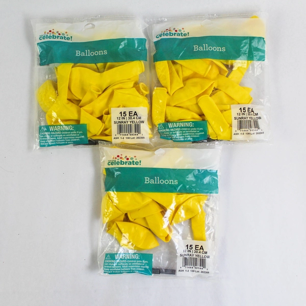 Lot of 8 Yellow Balloons, Tablecloths & Goodie Bags - Birthday Party Supplies