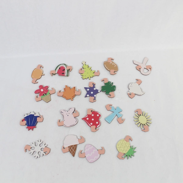 Welcome Gnome Wall Hanging Plaque with Seasonal Accessories Decor